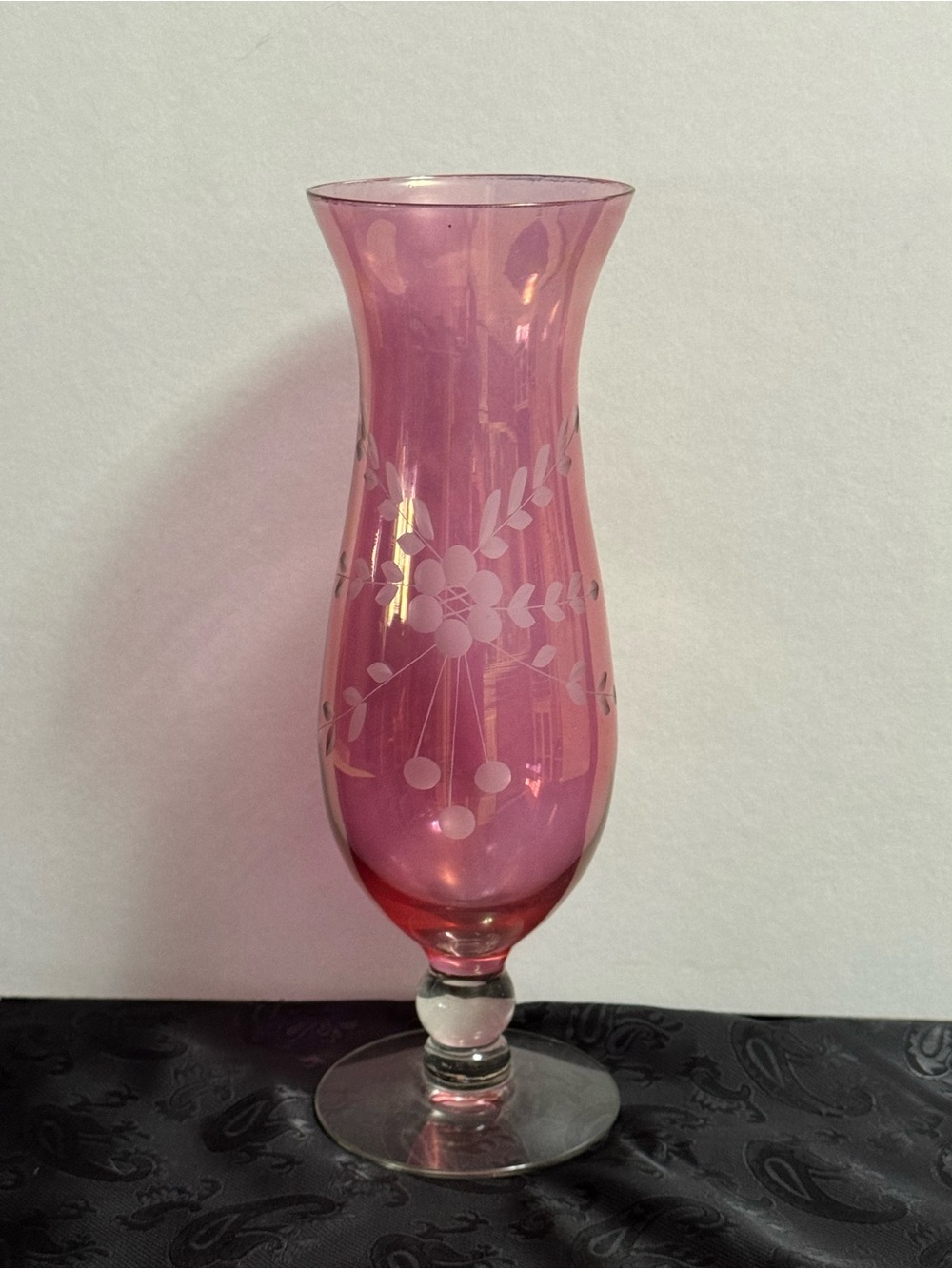 Beautiful Pink Etched Glass Floral Accent Vase